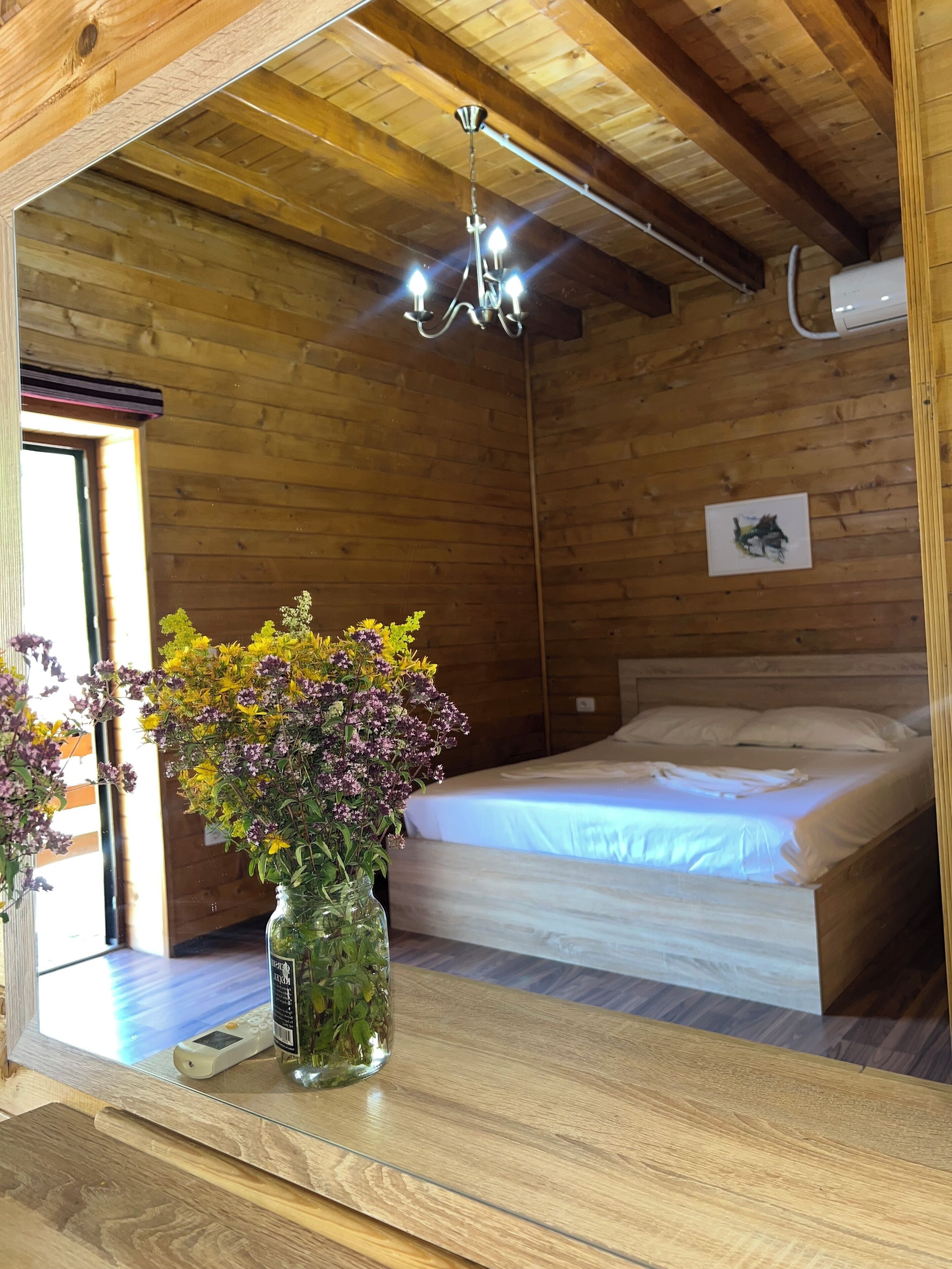 Bungalow – standard | Skrivebord, wi-fi (inkludert) og sengetøy