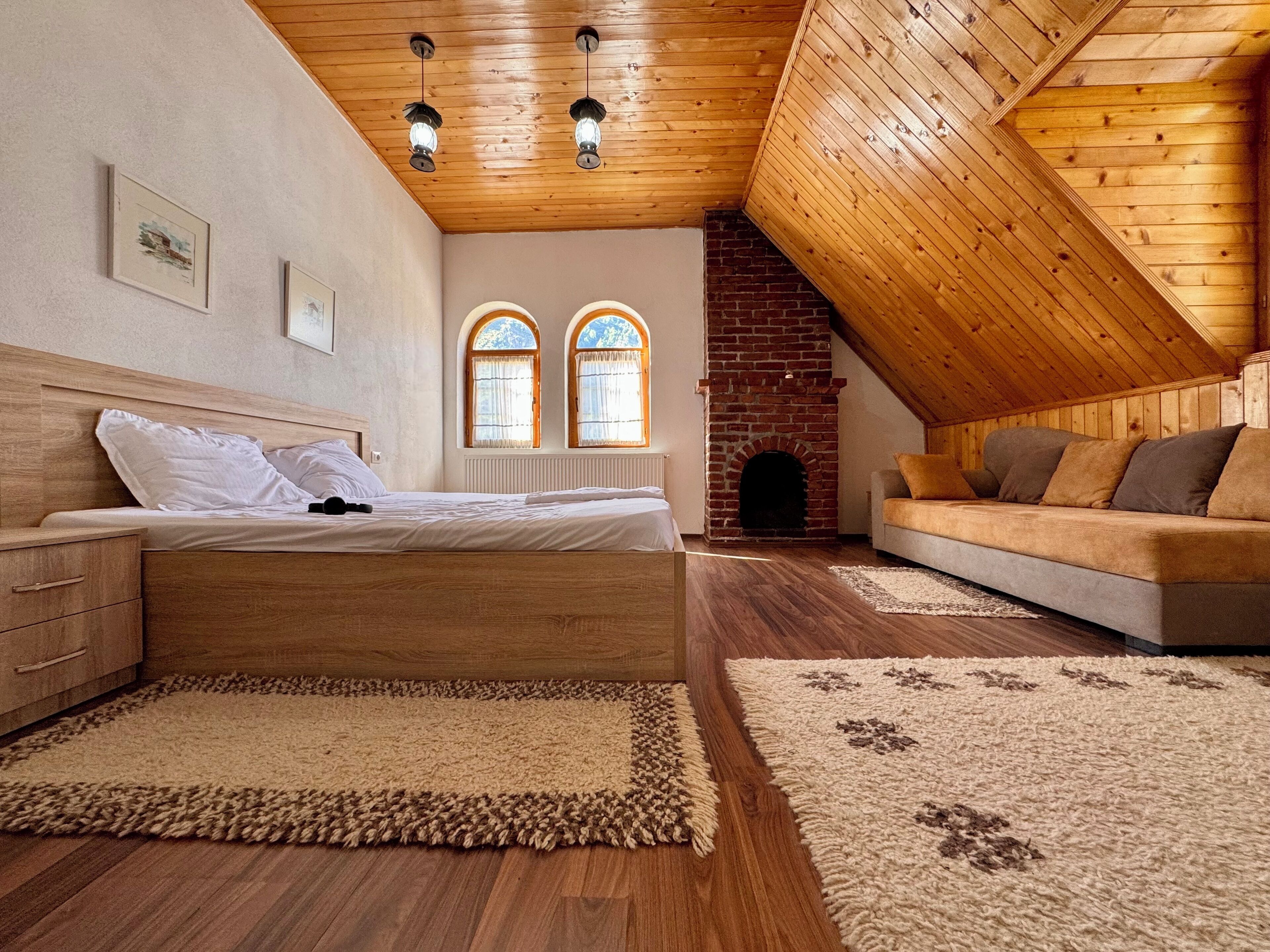 Firemannsrom – standard | Skrivebord, wi-fi (inkludert) og sengetøy