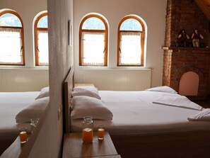 Standard Quadruple Room | 1 bedroom, desk, free WiFi