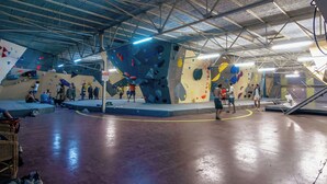 Sports facility - Hostel Klimkaffee Oudenburg (Oudenburg)