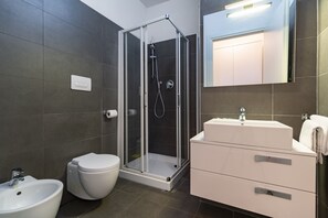 House | 1 bilik tidur 