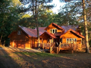 Exterior - Redpebble, a spacious upscale but classic vacation home on a crystal clear lake! (Land O' Lakes)