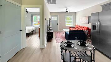 1 bedroom, free WiFi, bed sheets