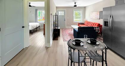 1BR Garner Gem|Backyard & Pet Friendly