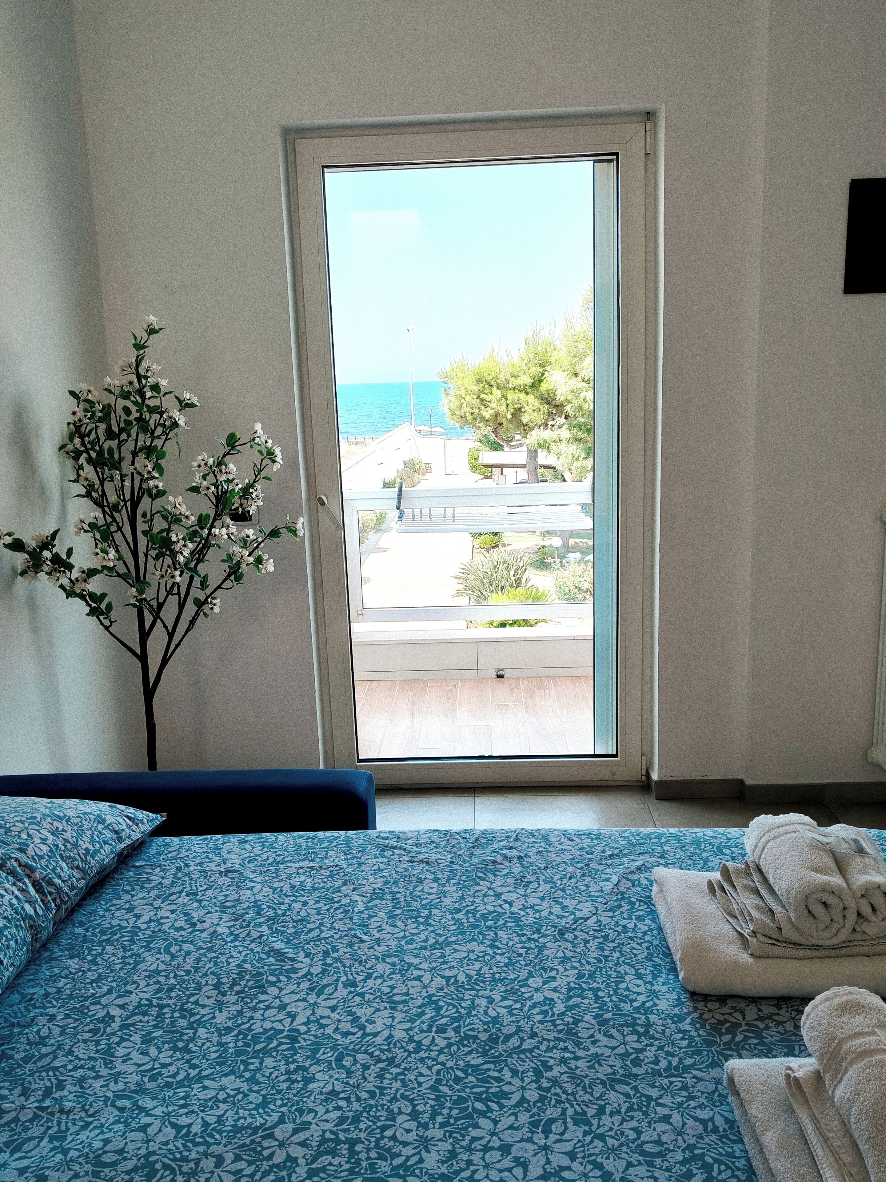 2 Schlafzimmer, Schreibtisch, Bügeleisen/Bügelbrett, kostenloses WLAN