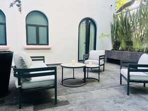 グランド ダブルルーム シティビュー | テラス / パティオ