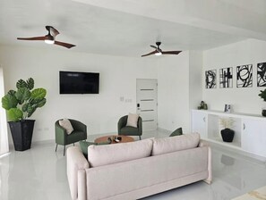 TV - Private Beach - 10 minute walk - Costambar (Puerto Plata)