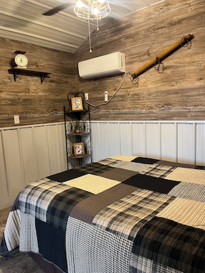 Interior - “Leroy” one of the 5 Tiny Cabins on the Osage River (Tuscumbia)
