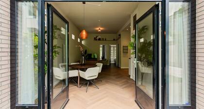 Stylish apartment next to the Amstel river-unit A