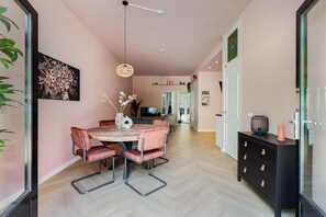 Dining - Stylish apartment next to the Amstel river- Unit F (Amsterdam)