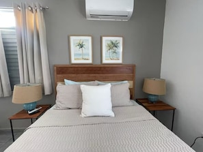 2 chambres, fer et planche à repasser, Wi-Fi gratuit, draps fournis