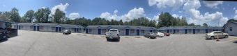Plaza Motel