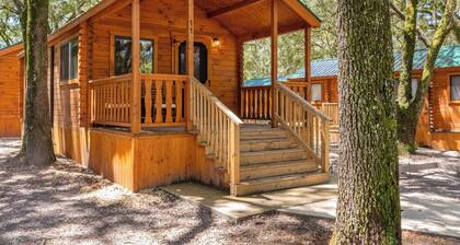 Standard Cabin with Porch - Happy Travelers RV Resort
