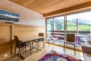 Interior - 2nd floor, balcony, tv, ski locker, 27m², La Clusaz (La Clusaz)