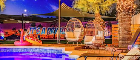 Outdoor pool, a heated pool