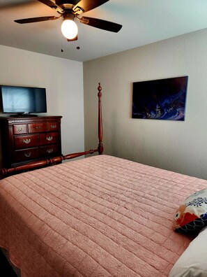 3 bedrooms, WiFi, bed sheets