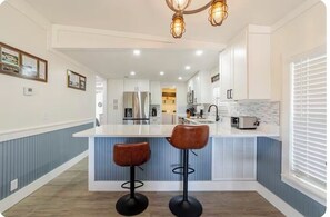 Mikroaaltouuni, uuni, liesi, astianpesukone