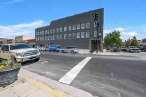 Exterior - Historic Conway Lofts (Conway)