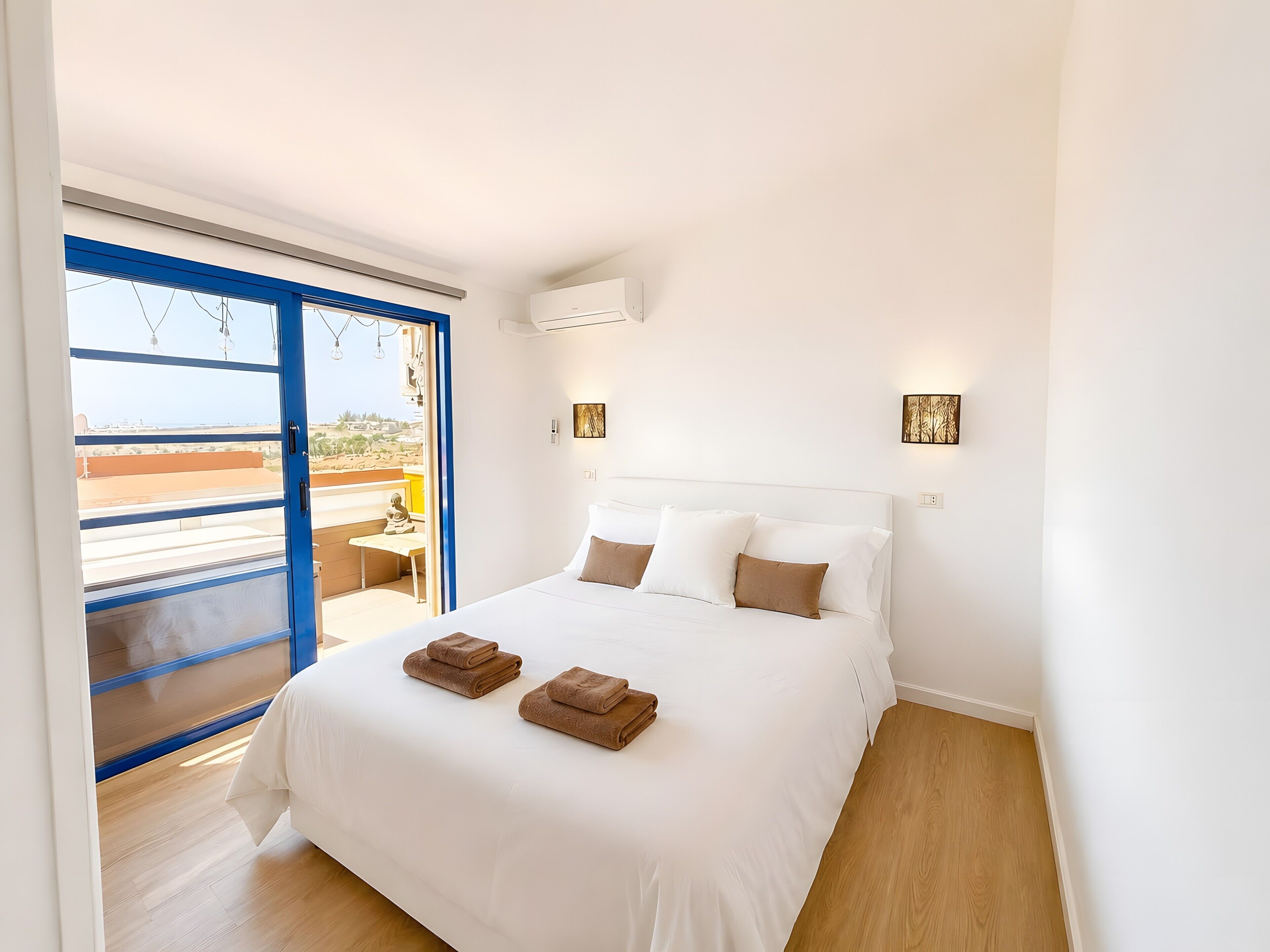 2 dormitorios, tabla de planchar con plancha, wifi gratis y ropa de cama