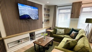 Living area - Kilex House - Gorgeous 3 Bedroom House Bedlinog (Treharris)