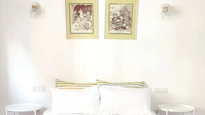 1 多间卧室、熨斗/熨衣板、WiFi、床单