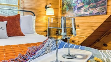 3 camere, ferro/asse da stiro, Wi-Fi gratuito, lenzuola