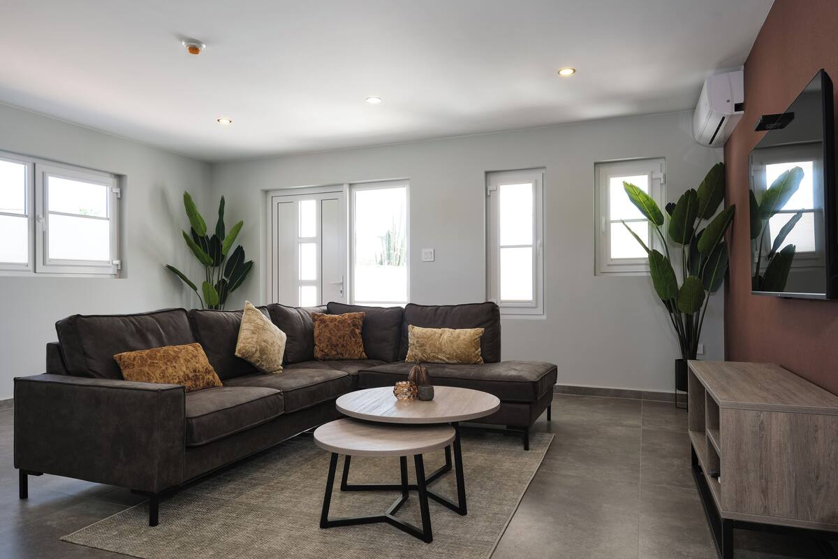 Luxury Apartment, Patio, Pool View | Living area