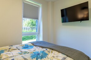 2 chambres, fer et planche à repasser, lit parapluie, Wi-Fi gratuit