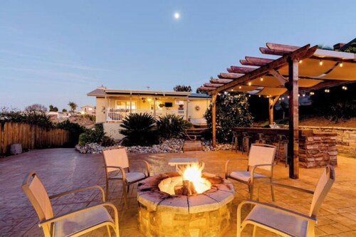 Centrally located pet-friendly home.