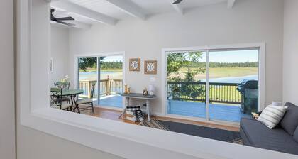 Peaceful, Nature Lovers retreat on the estuary. 2 spaces for the price of 1!