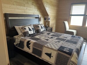 3 bedrooms, desk, iron/ironing board, WiFi