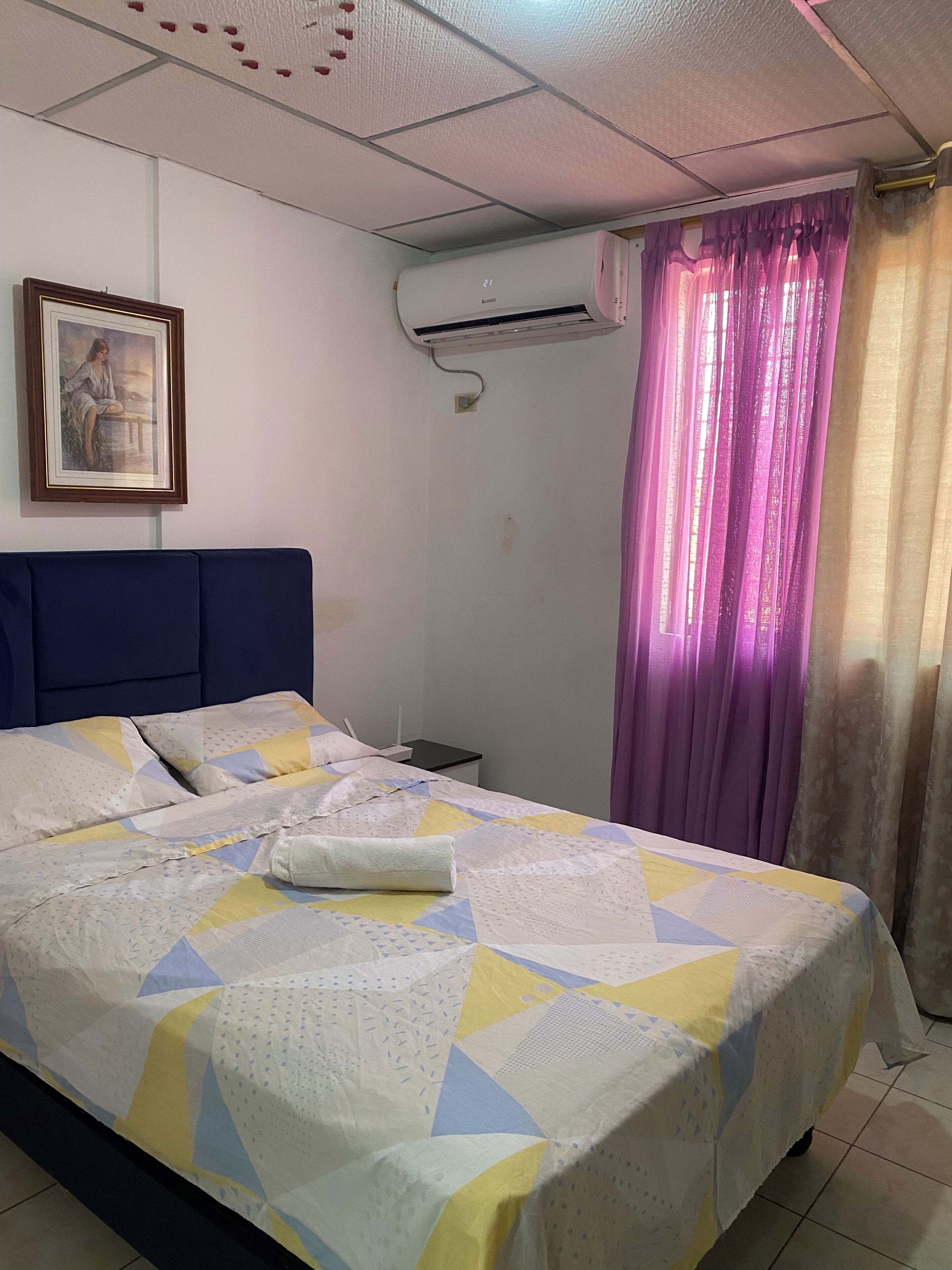 4 Schlafzimmer, Bügeleisen/Bügelbrett, kostenloses WLAN, Bettwäsche