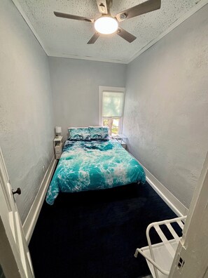 10 chambres, fer et planche à repasser, Wi-Fi gratuit, draps fournis