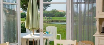 Maison cosy et abordable | Jardin + Piscine + Golf