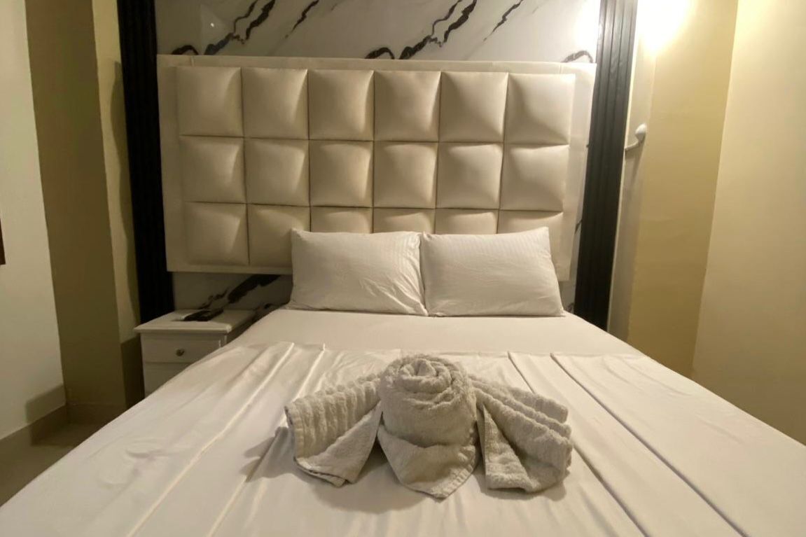 7 Schlafzimmer, Zimmersafe, Bügeleisen/Bügelbrett, kostenloses WLAN