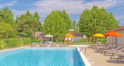 Cottage Charmant, Terrasse | Accès piscine