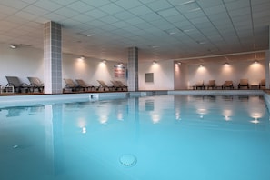Piscine couverte