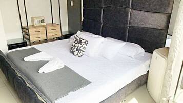 3 habitaciones y caja de seguridad en la habitación