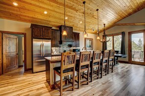 Microwave, oven, dishwasher