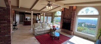 Hilltop Estate with 4 KING Bedrooms and incredible sunrise and sunset views.