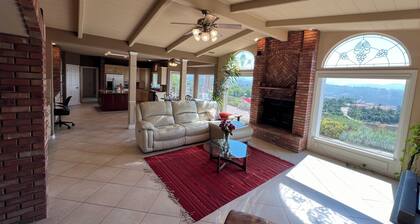 Hilltop Estate with 4 KING Bedrooms and incredible sunrise and sunset views.