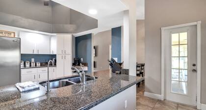 Micanopy Lake Retreat by RedAwning