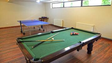 Spielezimmer