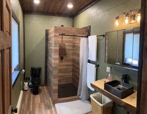 Shower, towels, soap, shampoo