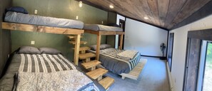 3 sovrum, gratis wi-fi och sängkläder