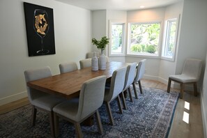 Dining - Vineyard House Carpinteria CA (Carpinteria)