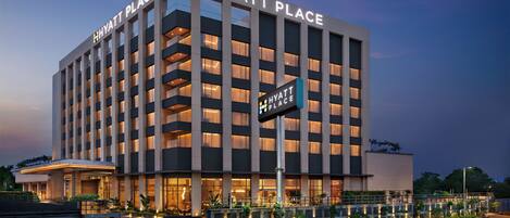 Fachada de la propiedad