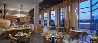 Hyatt Place Aurangabad Airport