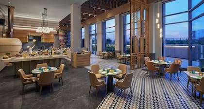 Hyatt Place Aurangabad Airport