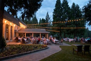 Outdoor dining - Cozy Mtn A frame|Blue Lake Springs|Pool Access (Arnold)